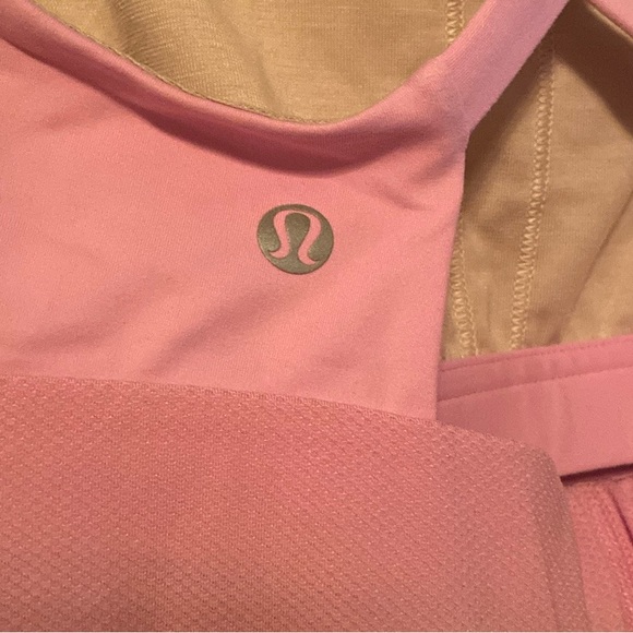 Lululemon🍋Yeah Yoga Tank - Picture 5 of 6